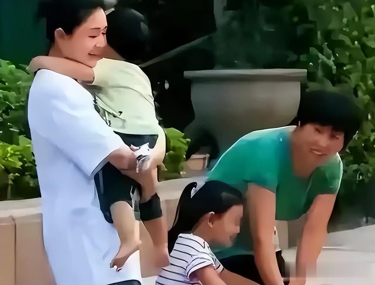 豪门家事难！汪家舆论终于反转，小杨阿姨开心高歌，马筱梅仍委屈