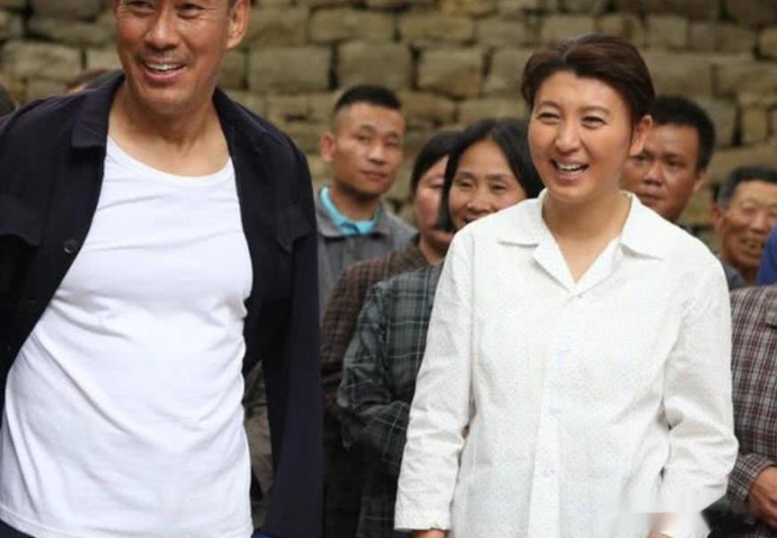 闫学晶彻底玩完，事件里最惨的不是她母子，而是一个没关系的人