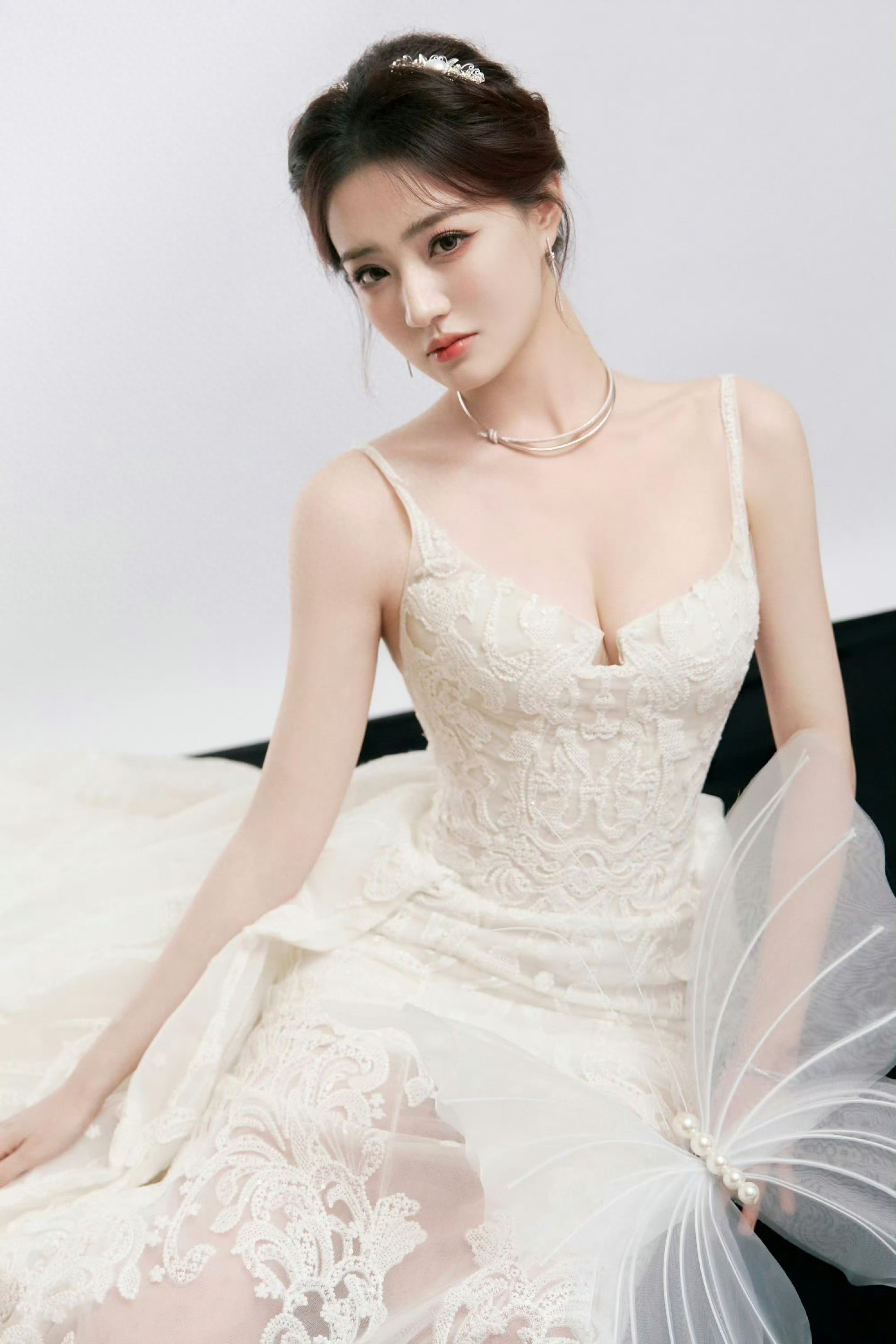 徐璐穿上婚纱好美