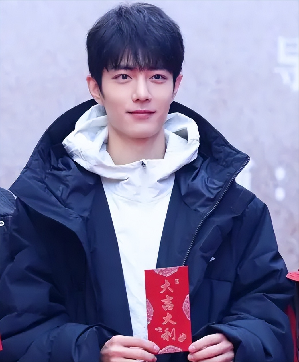 知名大V坦白肖战李沁真实关系，与经纪人相恋传闻，早就真相大白