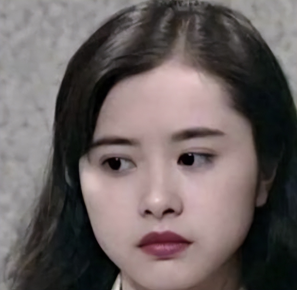 她是80后90后的女神，吴彦祖曾为她痴迷，如今50岁却依然单身