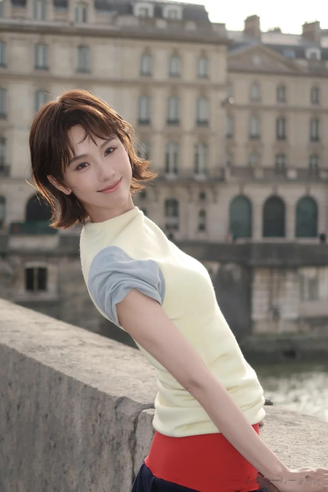 陈都灵短发让巴黎的风都变甜了