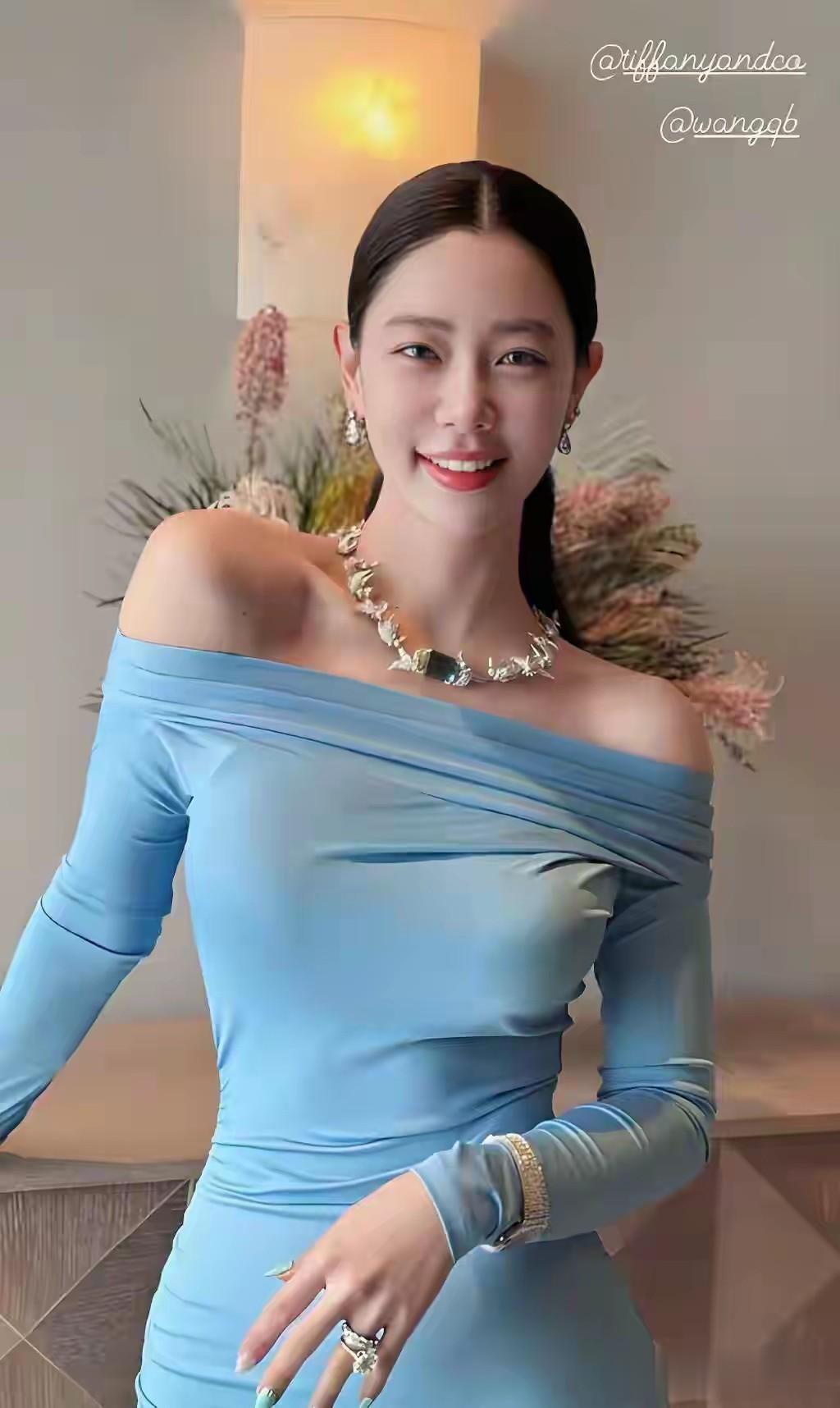 克拉拉资本雄厚！英韩混血，身材和颜值在整个亚洲都是数一数二的