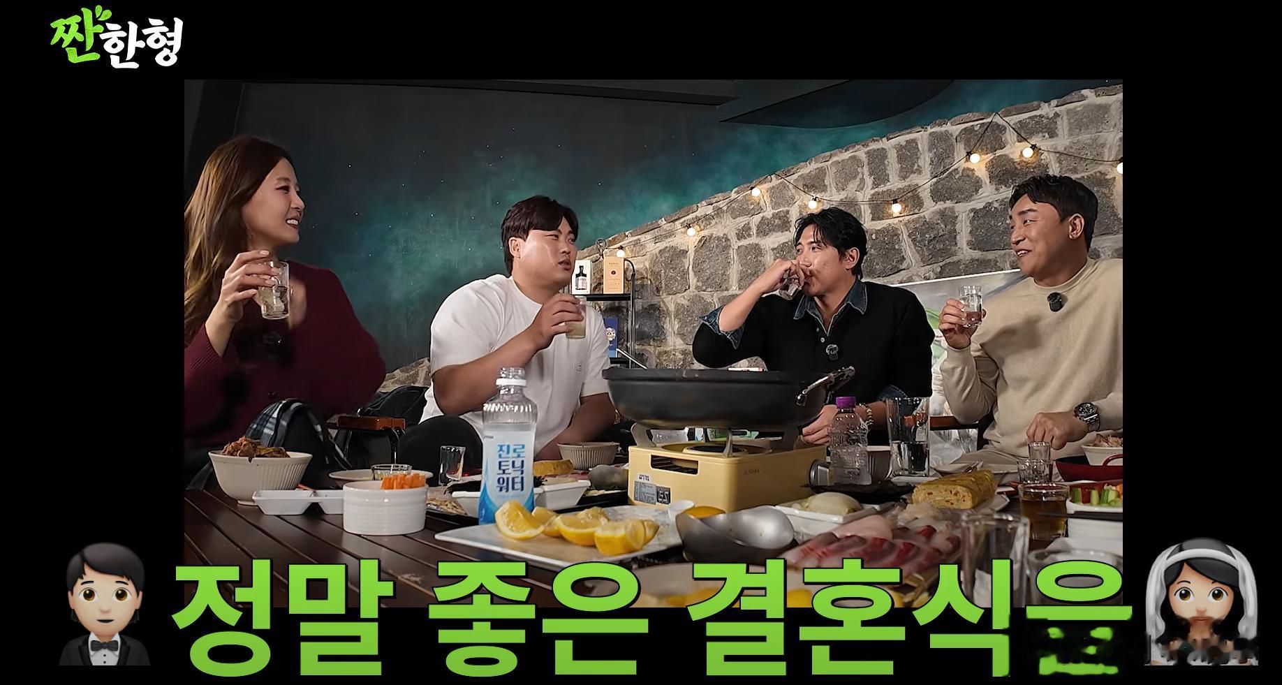 韩国女偶像嫁给球星2年后离婚，对方常去夜总会，身边女性一直换