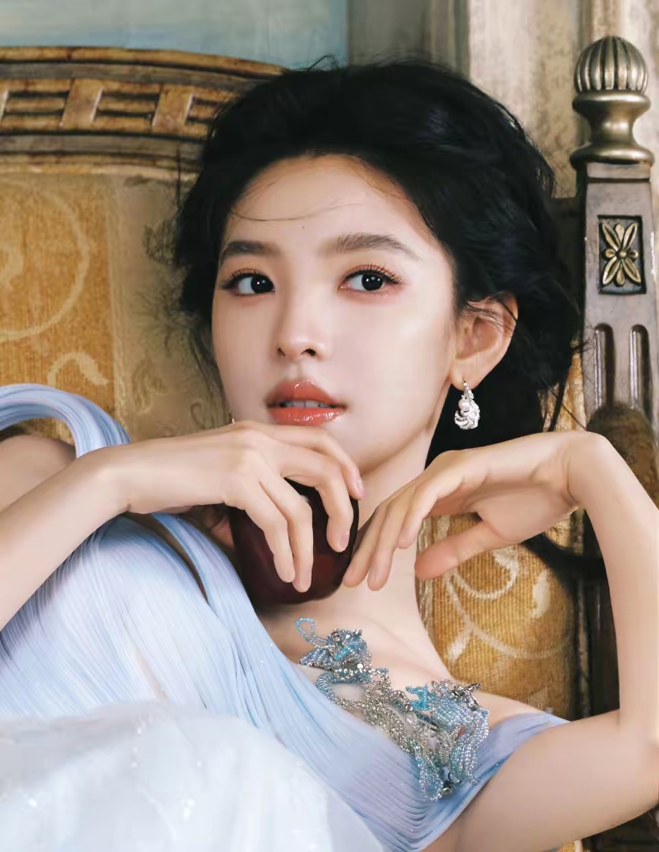 章若楠完全公主吧