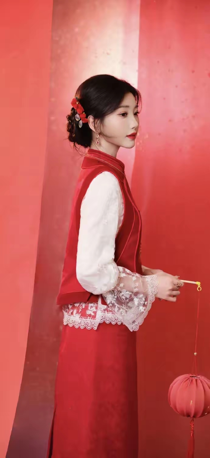 美女壁纸毛晓彤