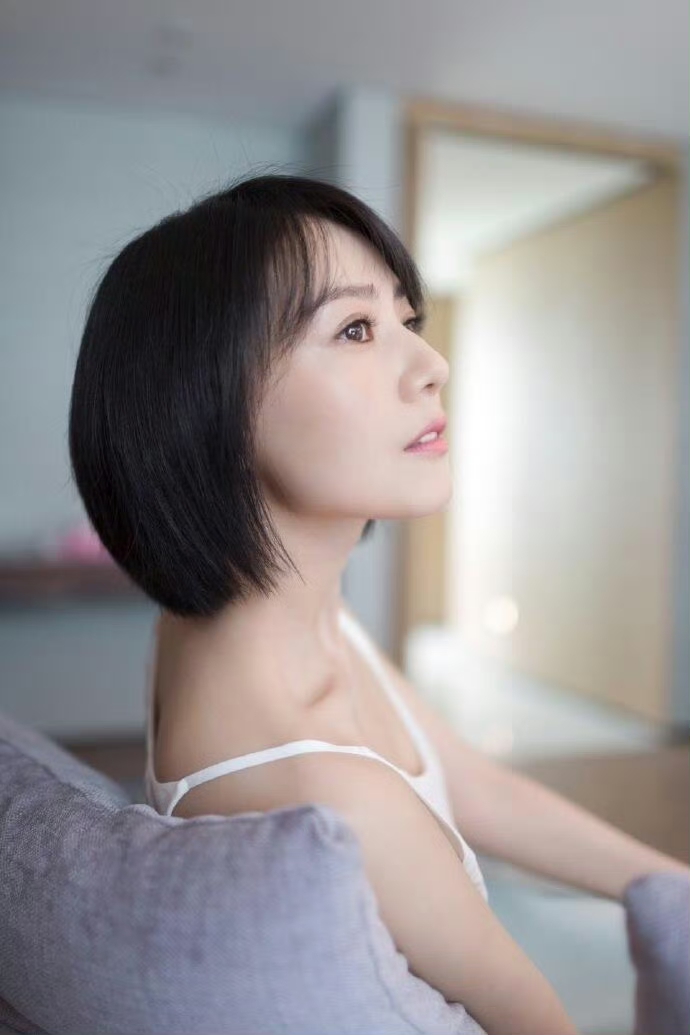 高圆圆短发好清爽