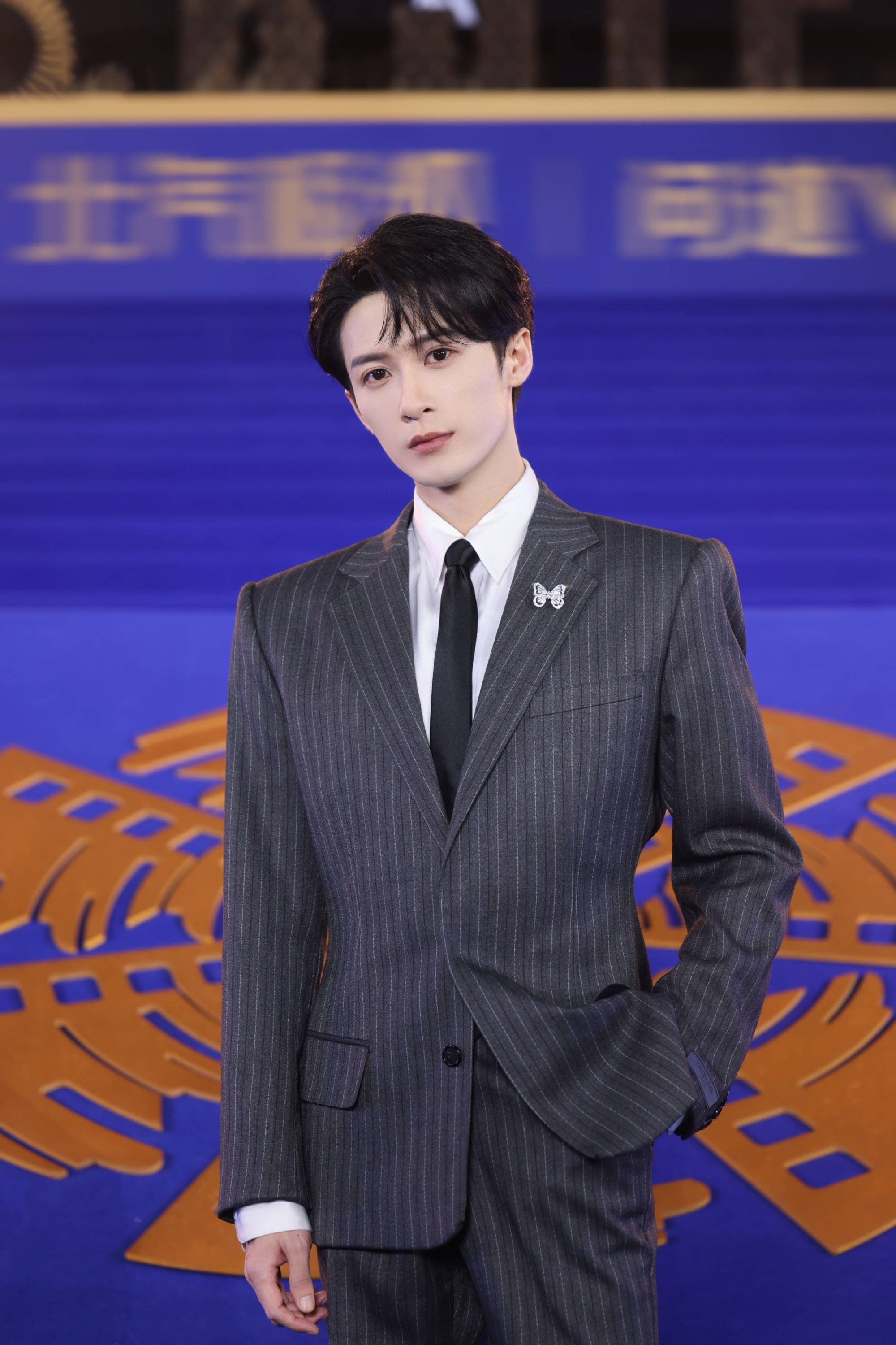?檀健次侯明昊演唱会版权争议升级！双方主办方各执一词