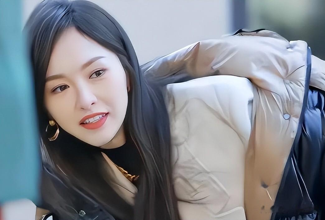 婚变真相才过三月，唐嫣突然摊牌，罗晋彻底没了体面