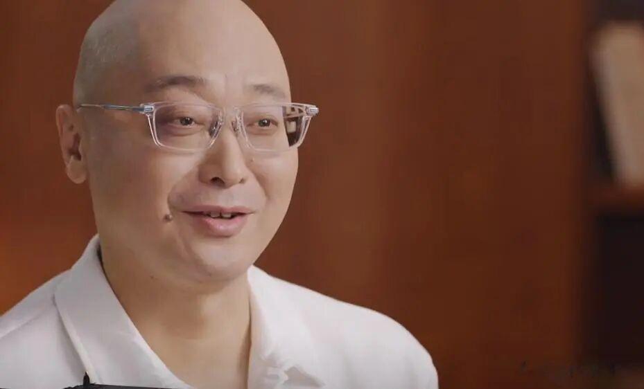 邓莎官宣“解绑”14年婚姻：告别丧偶式困境，40岁重启人生