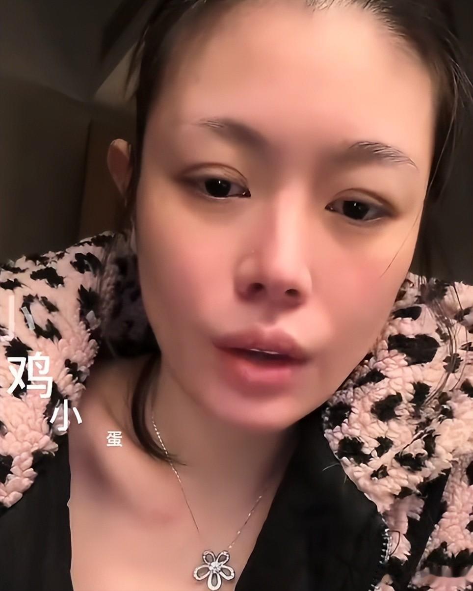 曝汪峰前妻被男友暴打!掌掴、砸酒瓶、当众羞辱,小7岁男友高壮