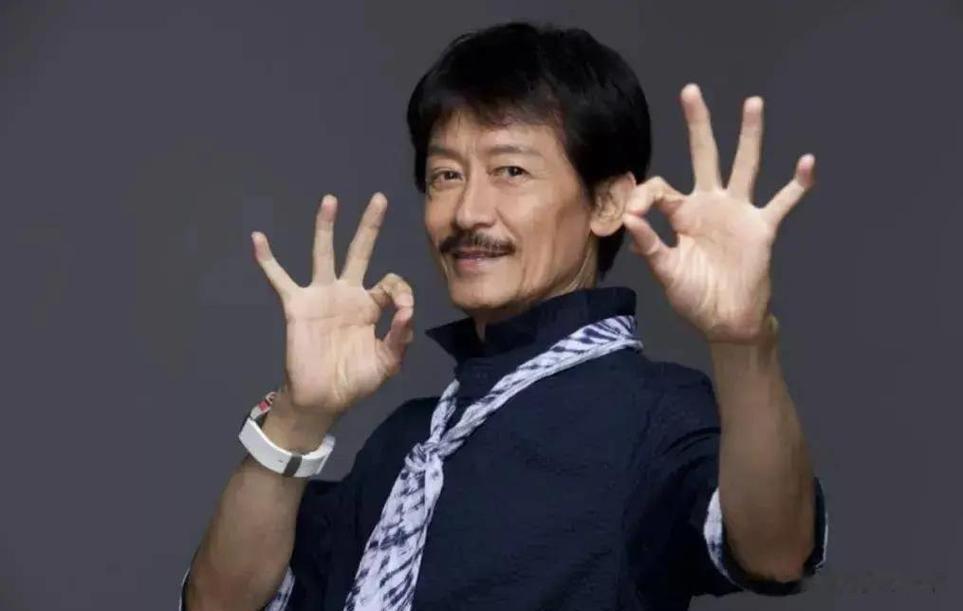 他是香港最后一位全才，女儿自杀，自己患癌，人生苦难而传奇