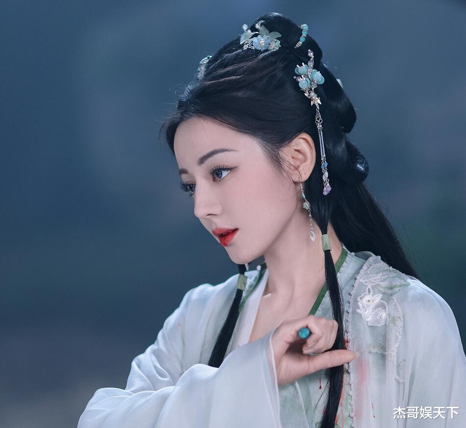 恕我直言，迪丽热巴带不火陈飞宇