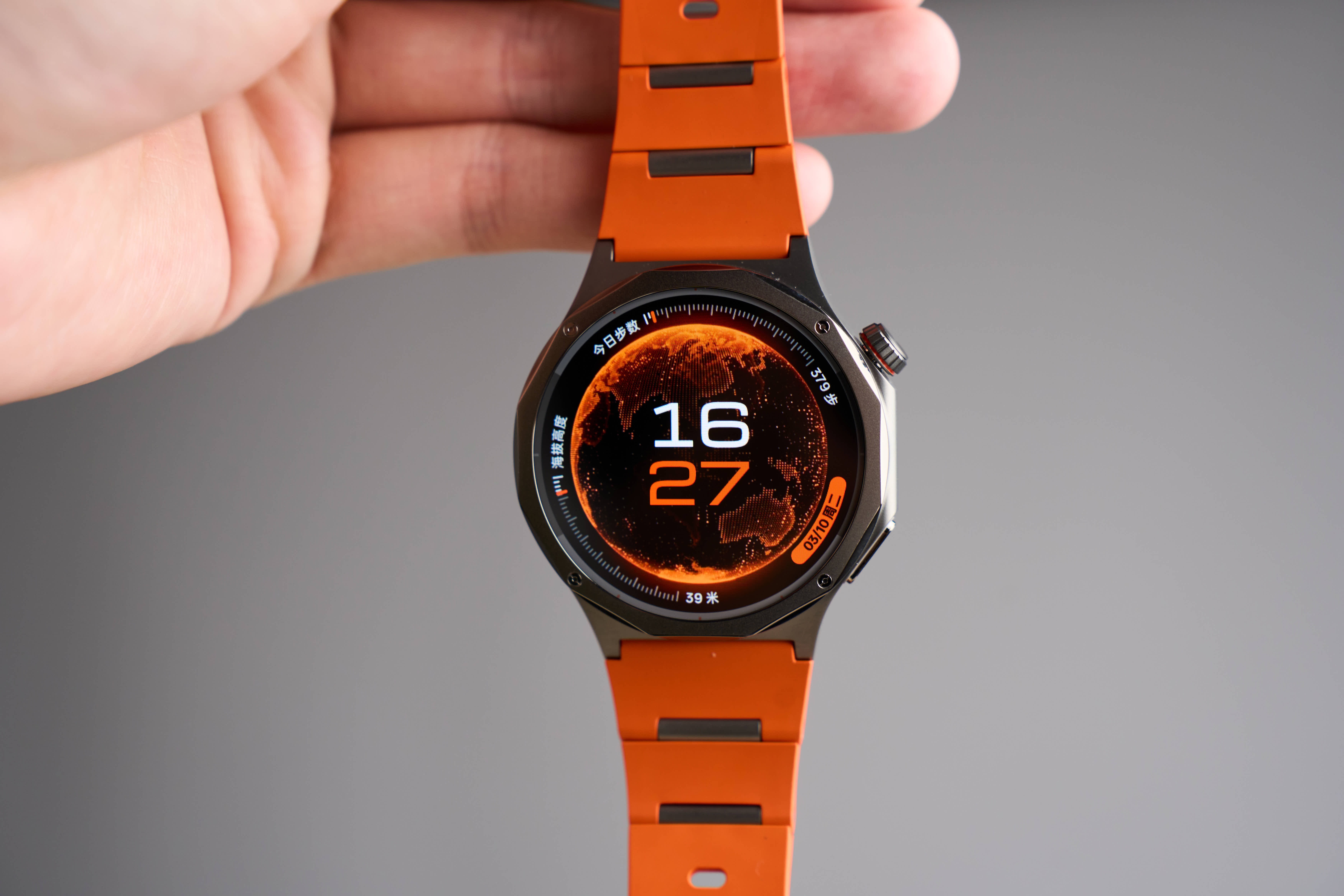 OPPO Watch X3評測：全鈦先鋒、健康有數，新一代安卓表皇實至名歸