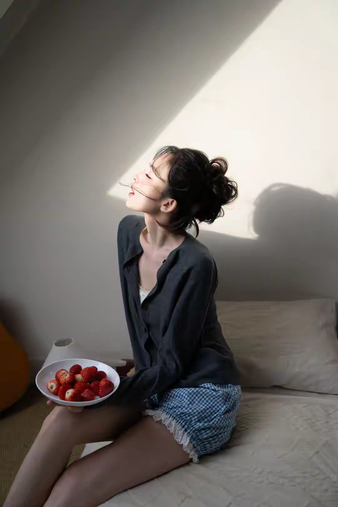 古力娜扎，居家氛围感写真，女友视角既视感