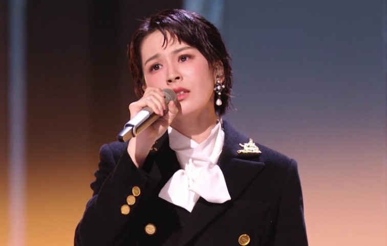 《浪姐7》首个翻车姐姐，全场跑调，周杰伦前女友头衔也不顶用