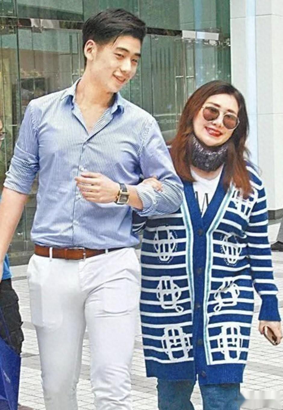 何超琼到何超盈豪宅过年！姐妹俩又搂又抱，跟6岁外甥女穿亲子装