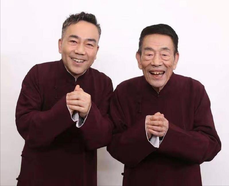 遮羞布撕碎！杨少华尸骨未寒，儿孙为钱撕破脸！杨议只分到骨灰？