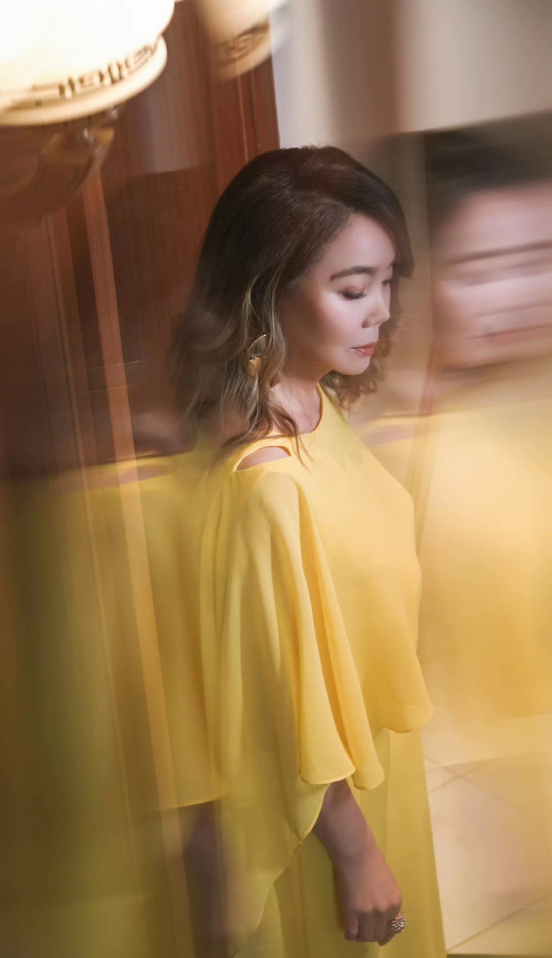 辛晓琪：与初恋丈夫分开后，又爱上小20岁男友了