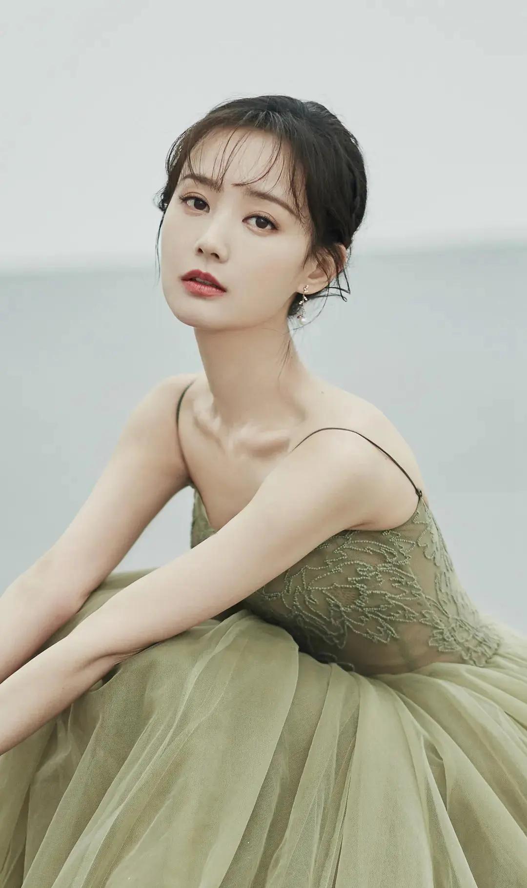 美图欣赏：李一桐