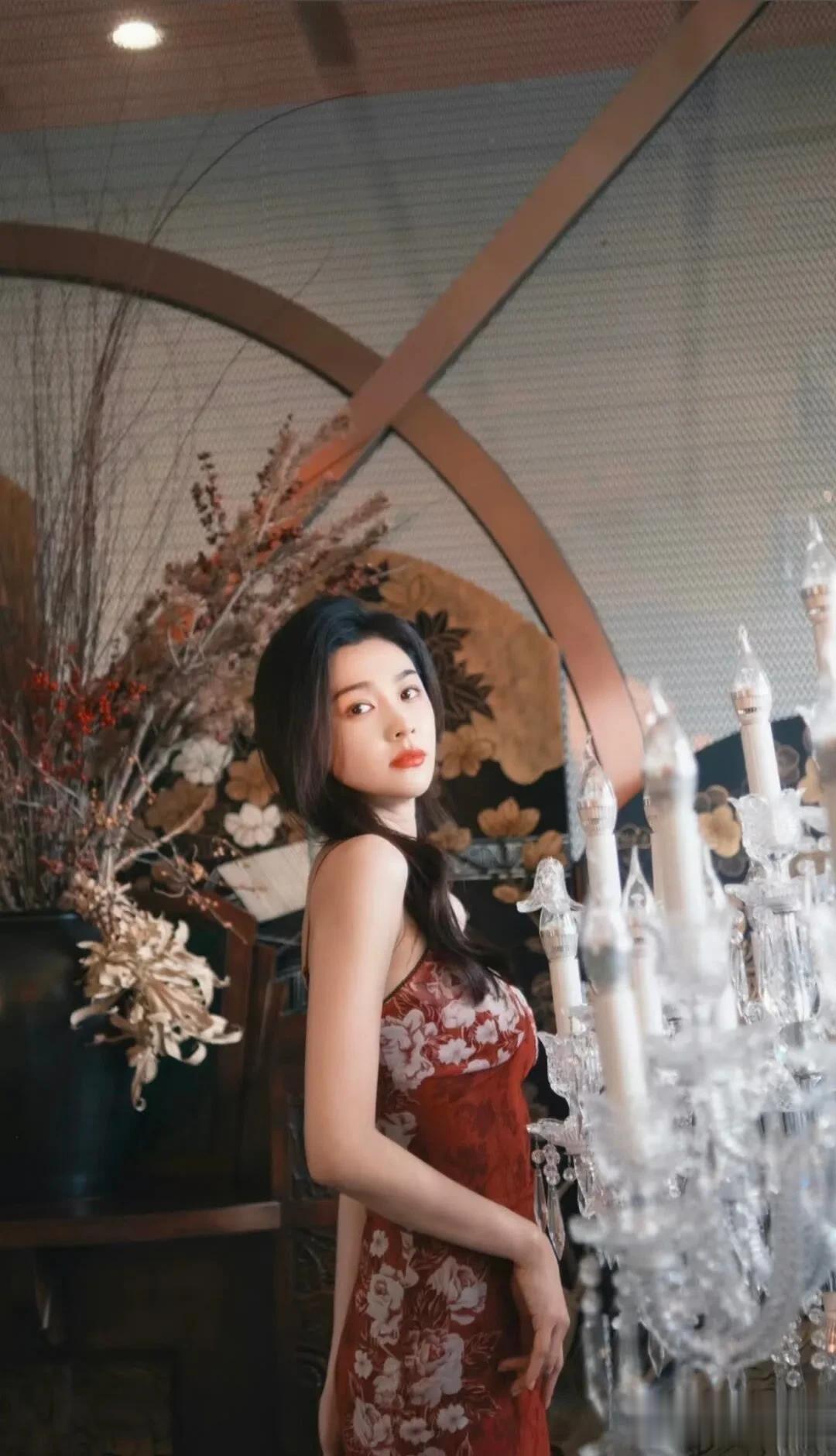 丁笑滢高清写真鉴赏