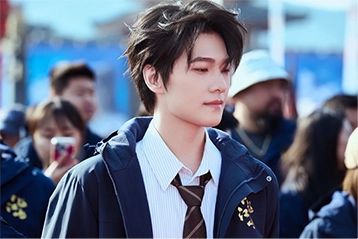 杨洋新剧戏份被剪成男二背景板? 权谋剧硬塞卖腐线,资本真不怕翻车