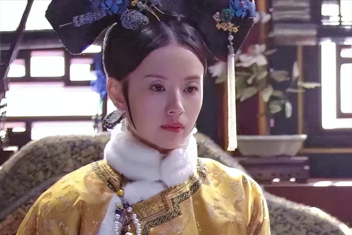 真人黑瘦干瘪,荧幕里却倾国倾城,这5位“上镜脸”女星反差好大