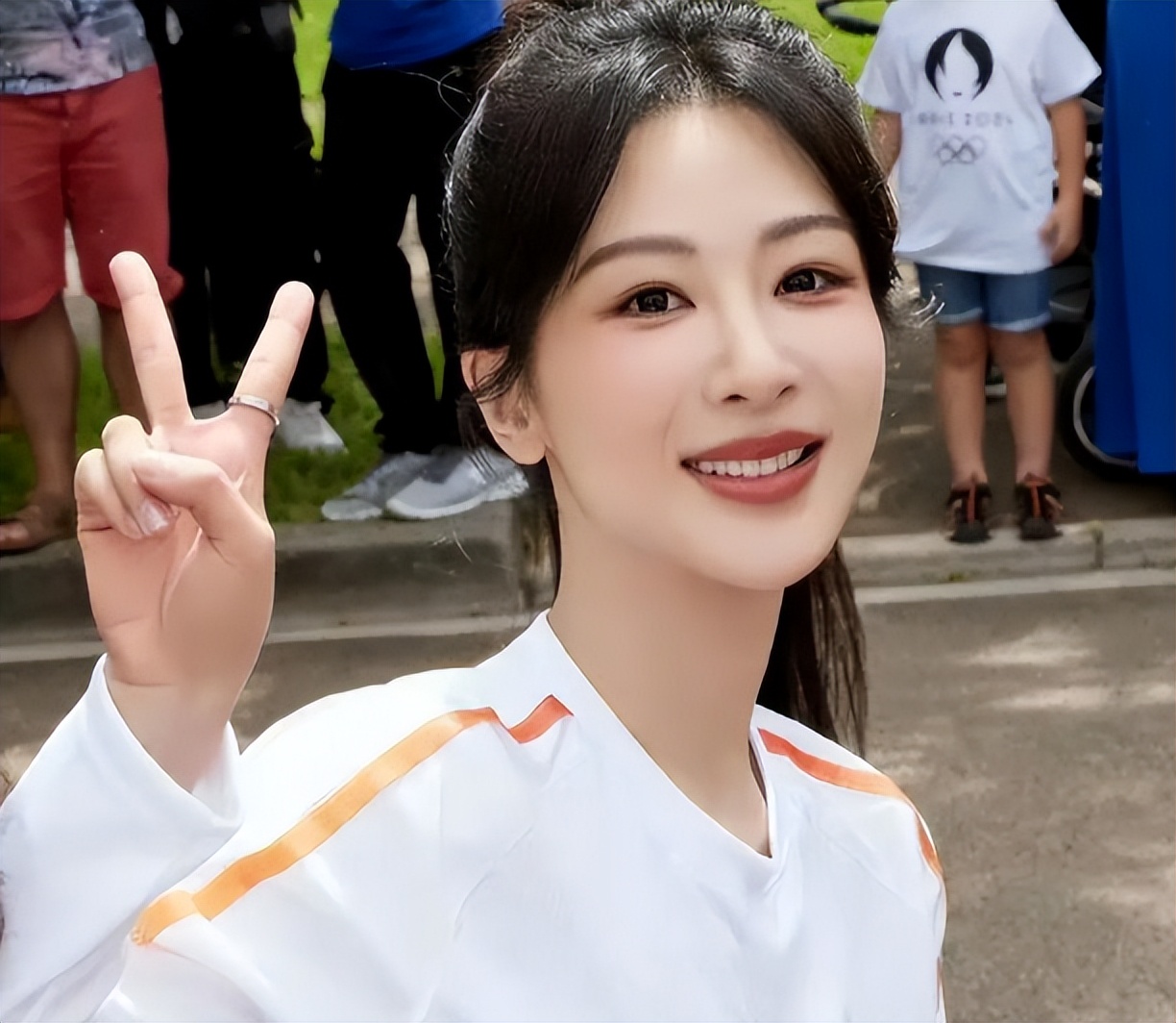 三天四个瓜！“戒色、重婚、失联、滞留国外”，一个比一个劲爆