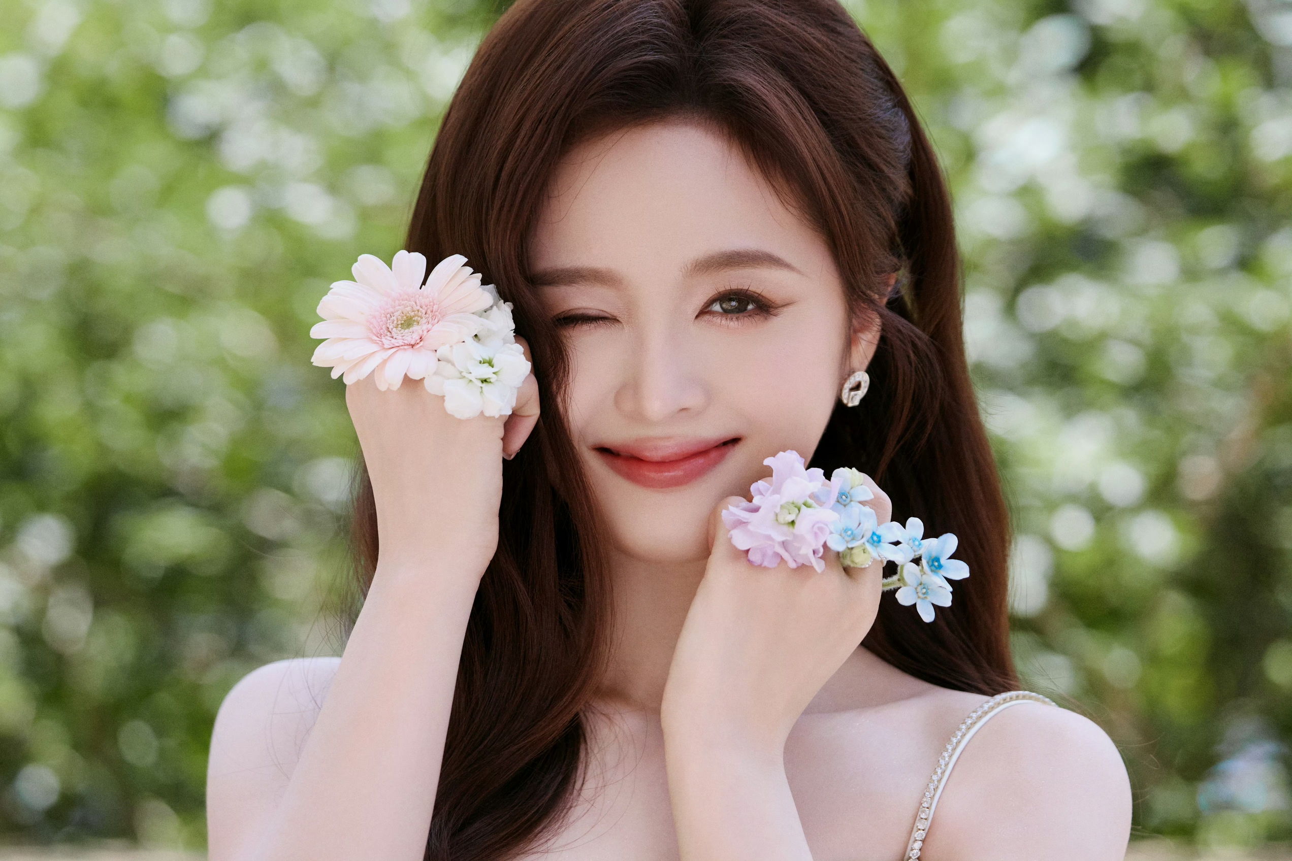 吴宣仪——鲜花与阳光