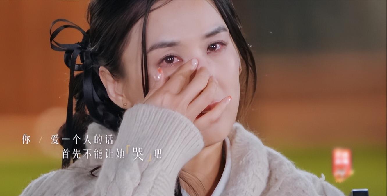 离婚仅1年，杨子母亲态度大变，黄圣依算盘落空，担心的事发生了