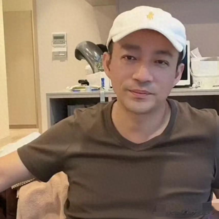 兰姐又给小宝起小名，小菲表情当场失控，筱梅一句话太圈粉！