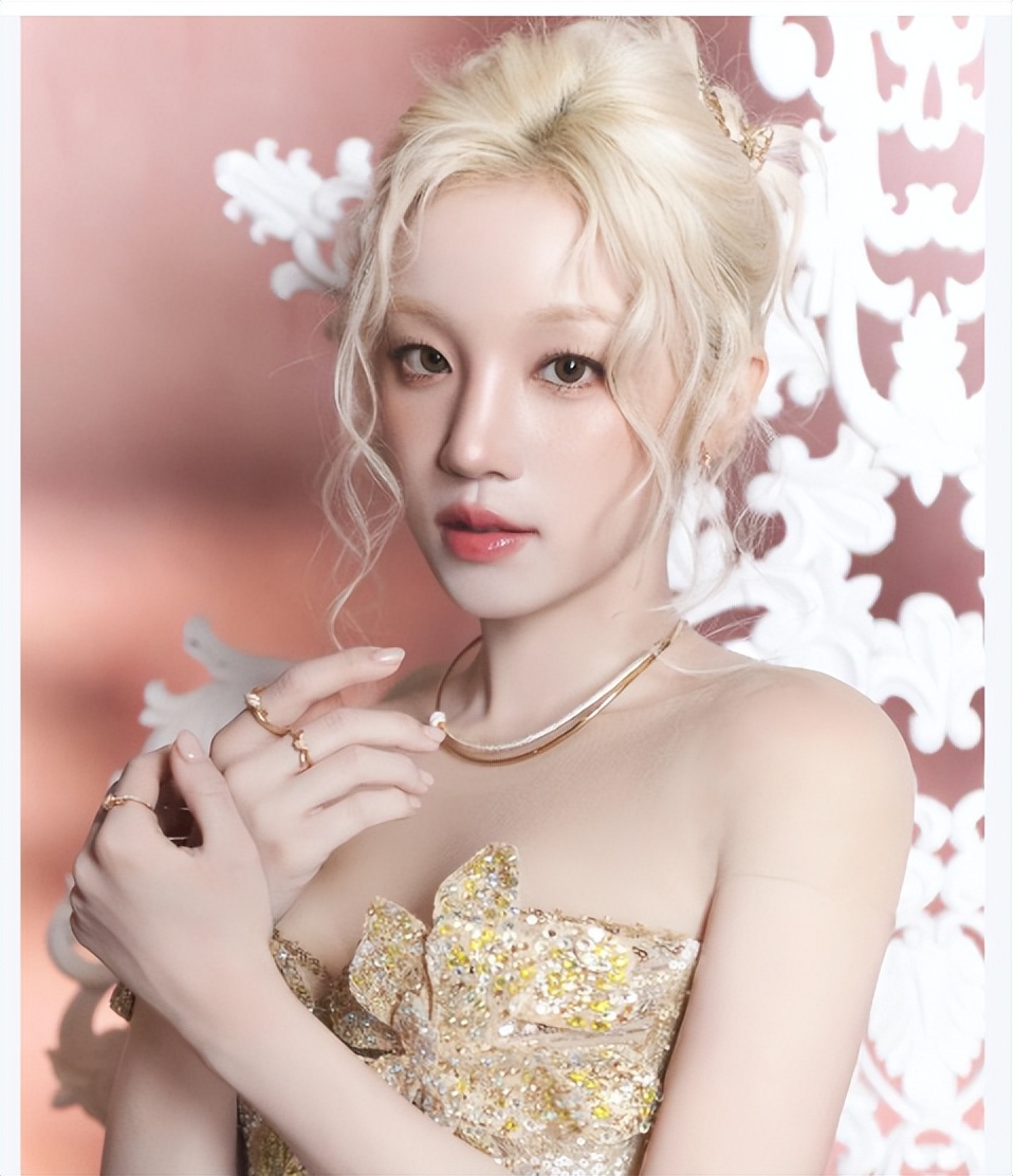 宋雨琦缺席《奔跑吧》，头部受伤，网友表示关切！