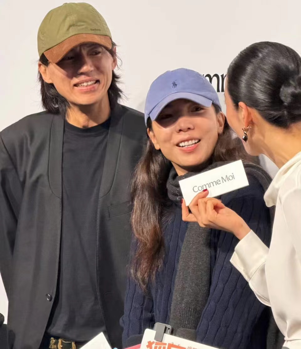Q女士声明，张婉婷一直对其骚扰不断，网友曝其是高露助理