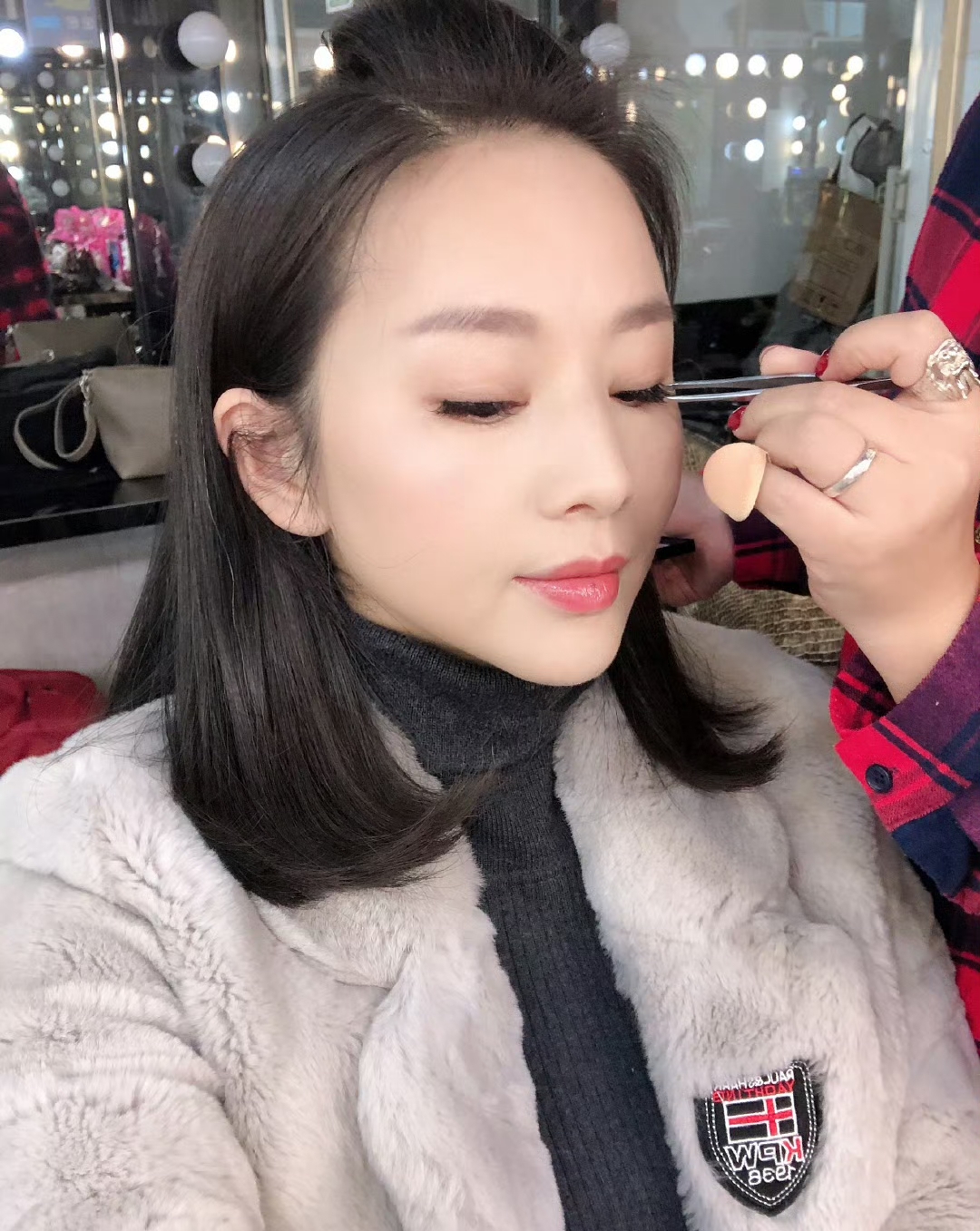 她长得漂亮又有才华，43岁婚姻成谜