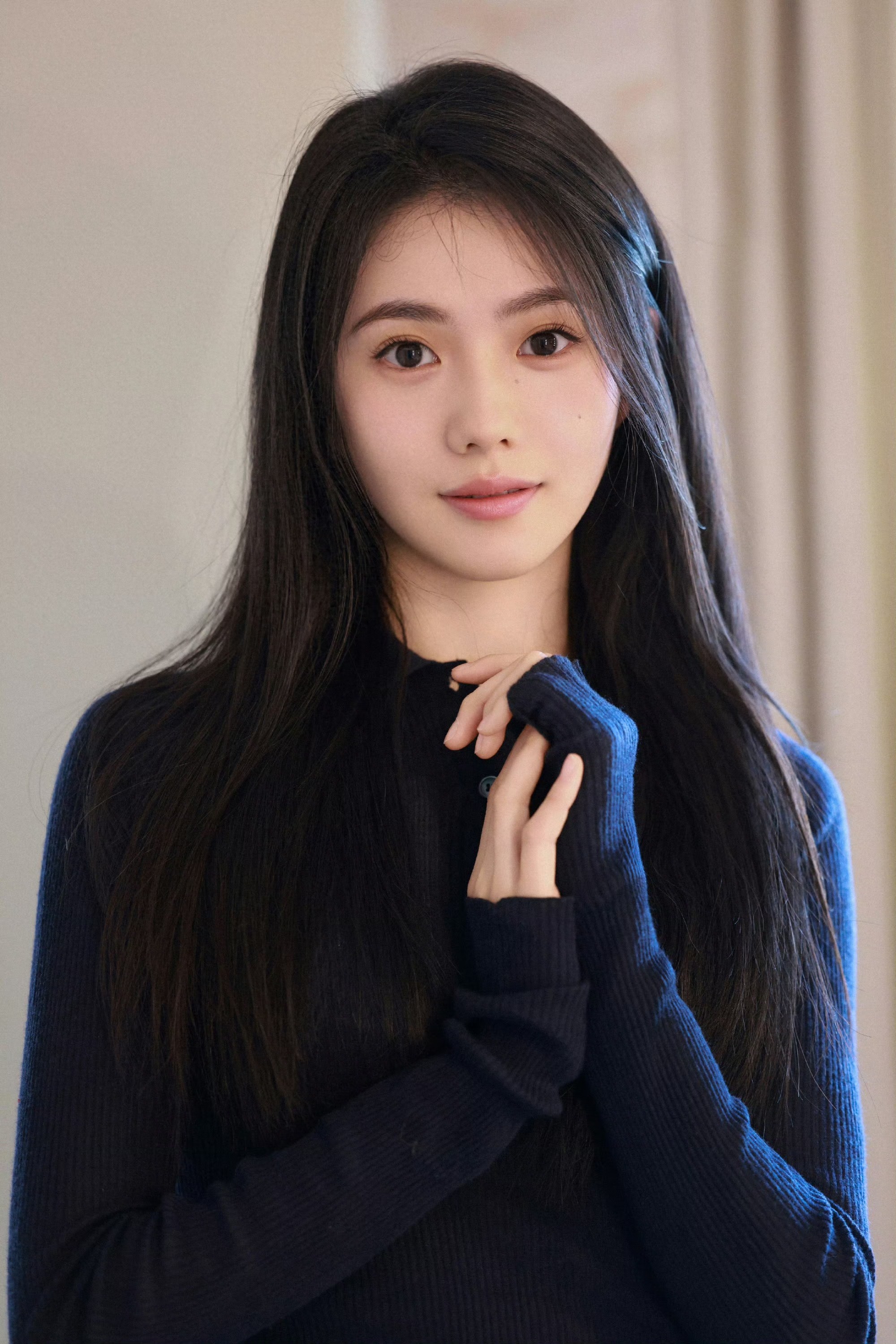 刘浩存 好恬静的女生