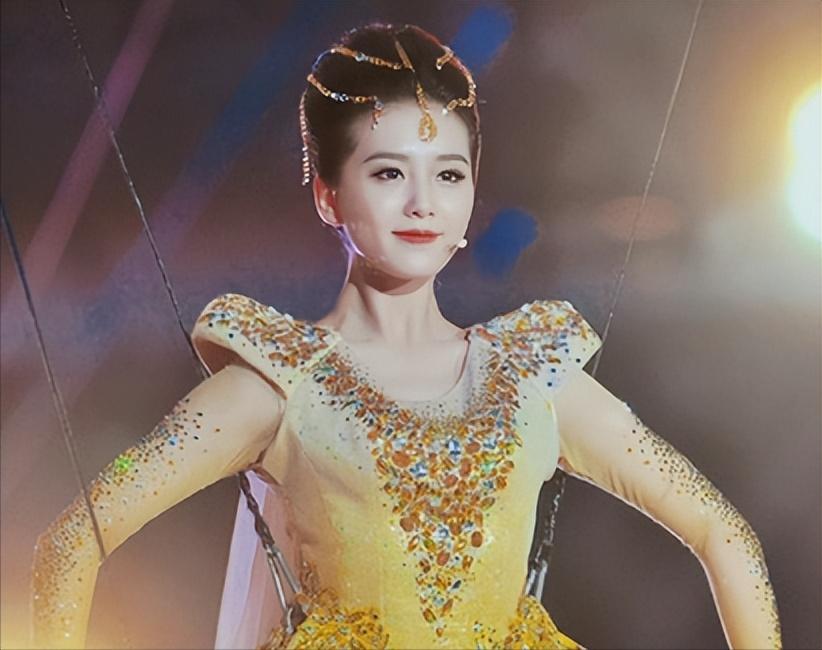 一山不容二虎？但抱歉，这次杨幂和刘诗诗联手给内娱“上了一课”