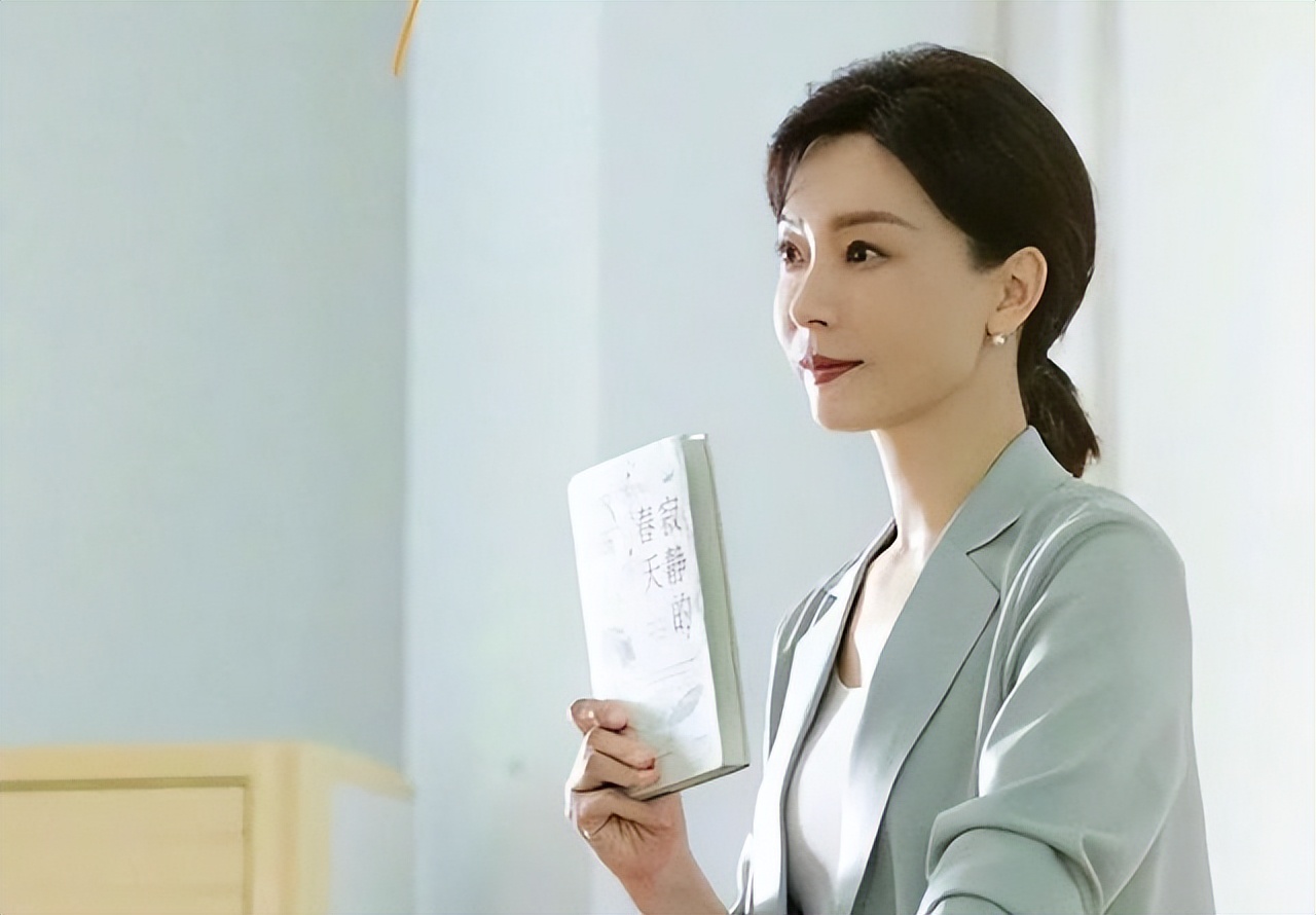 钱再多有什么用？曾两年禁食水果的陈数，给所有人提了个醒