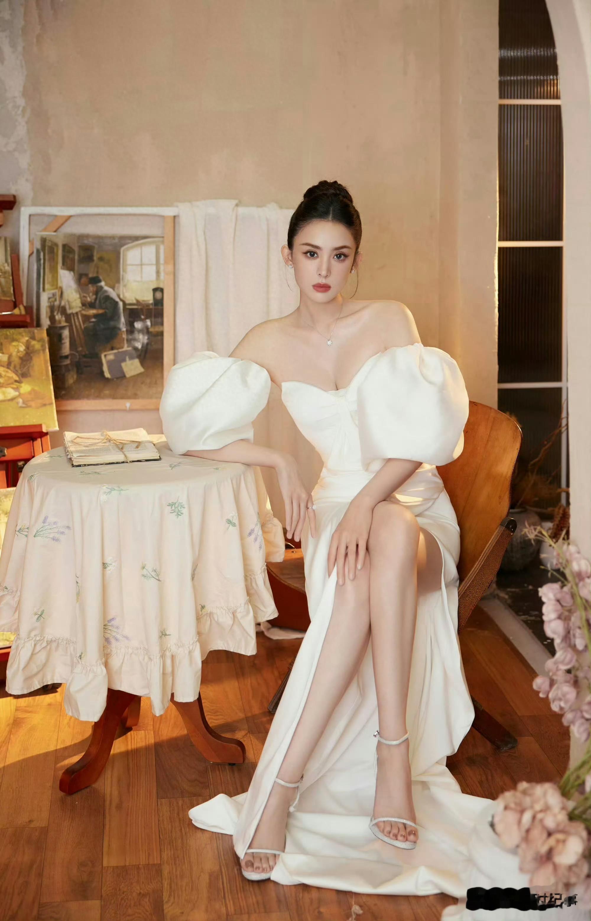 古力娜扎｜这腿，我酸了，太绝了