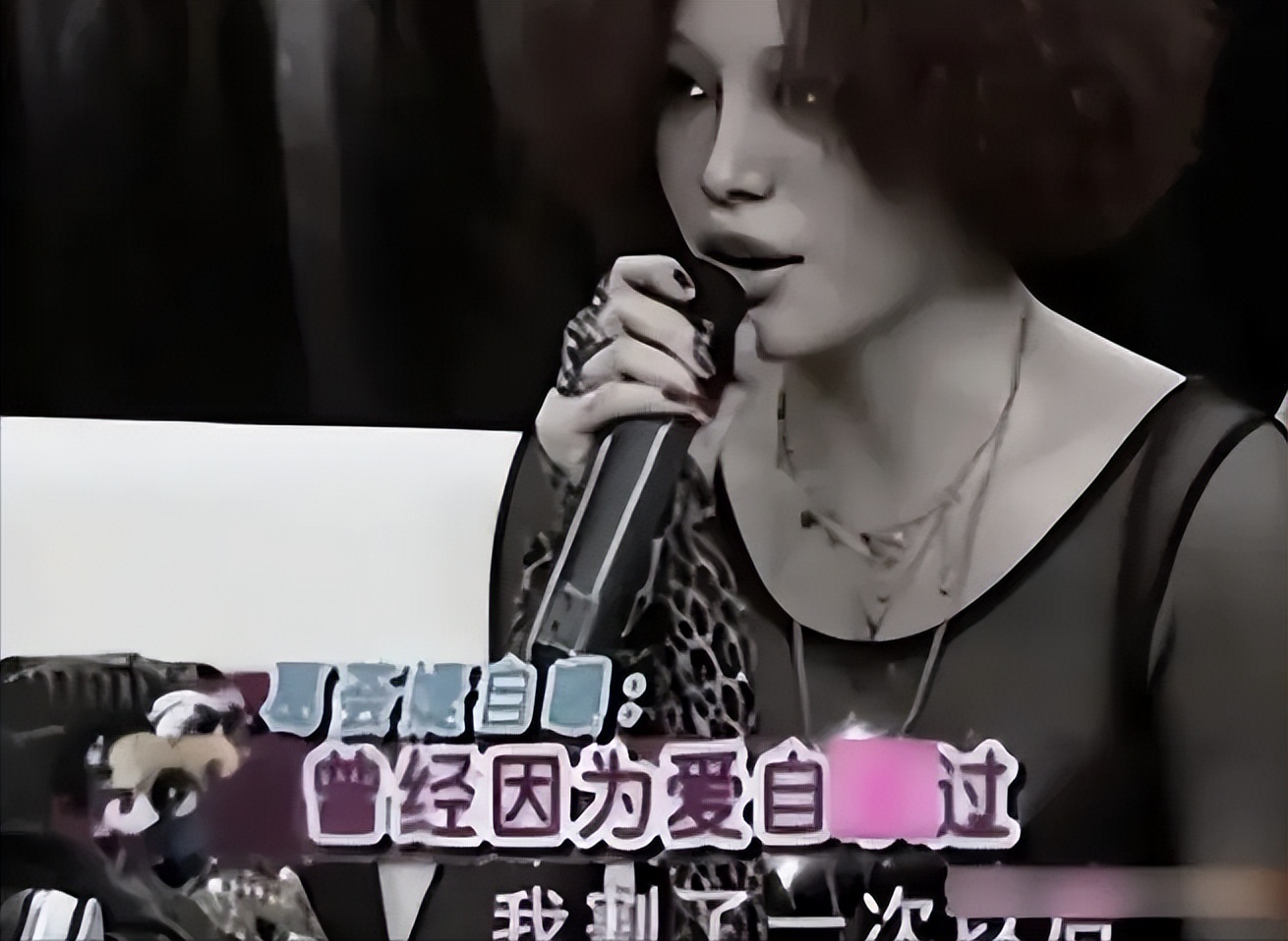 网友:汪峰祖宗18代都要感谢葛荟婕,她生了一个“超模版的自己”