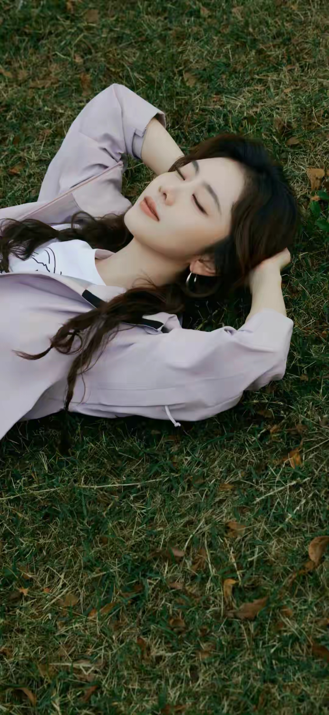 谭松韵，她真的像阳光一样，灿烂明媚！