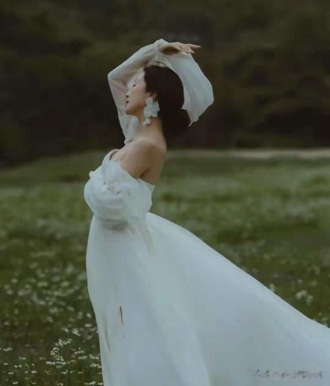 账面亏2840万实则狂赚6000万？前港姐郭嘉文卖掉李泽楷“天池屋”