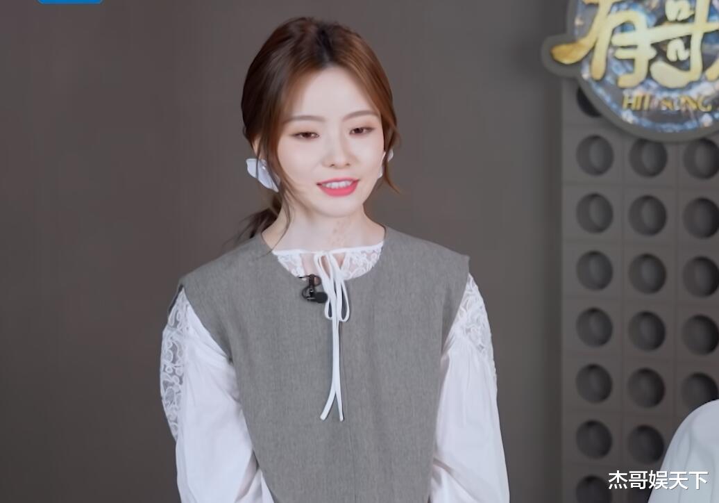 陈卓璇被骂，让我看到了华语乐坛为啥没落