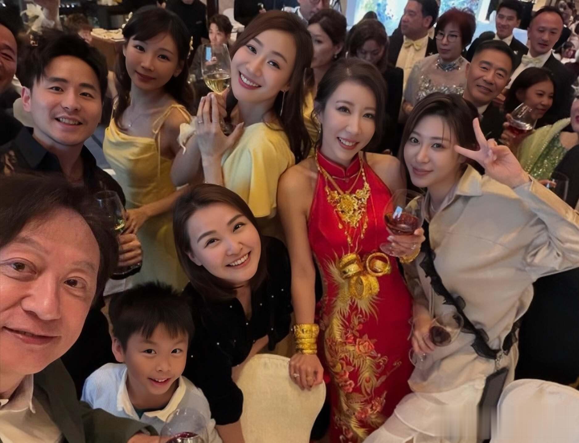 35岁陈婉衡低调完婚,10席婚宴简约温馨,伴娘团颜值超高