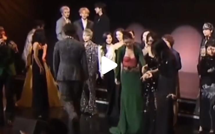 唐嫣陷入抢C风波，和章子怡成双C位，半年前粉丝还内涵龚俊抢C