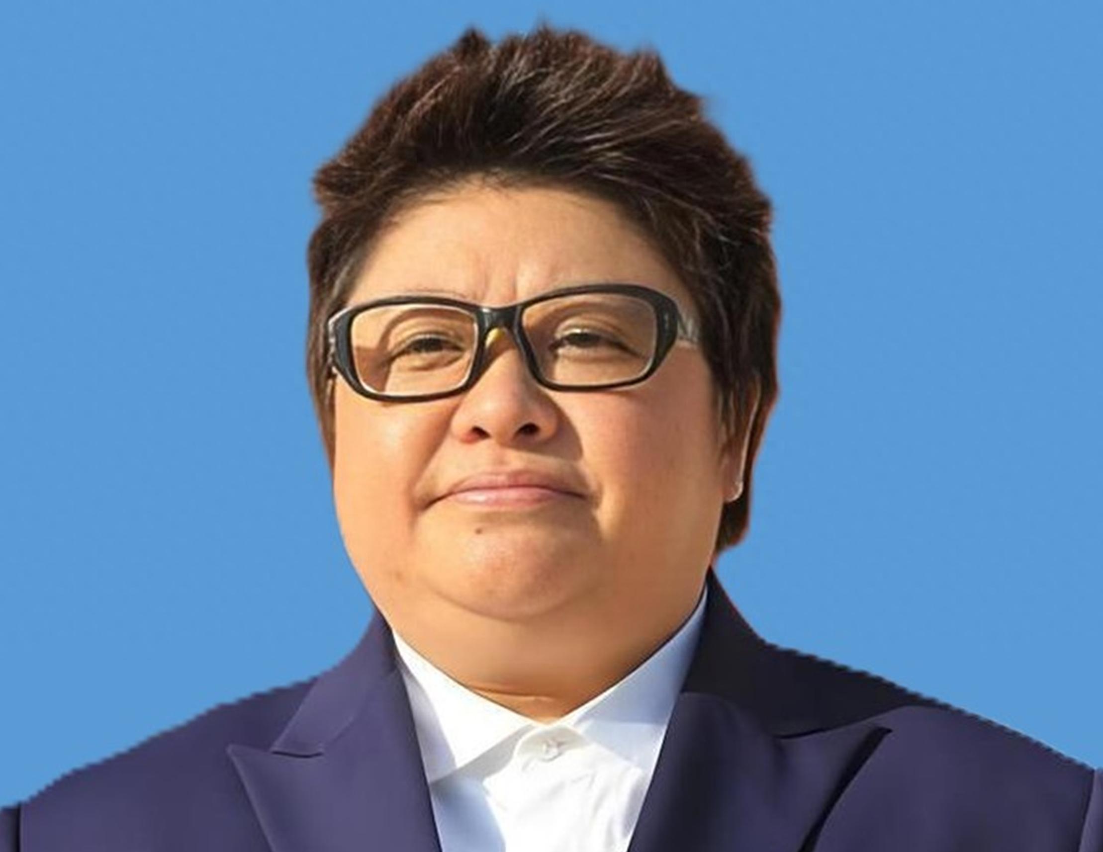 韩红同志个人简历