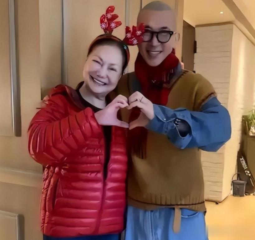 汪小菲忘开美颜满脸疤痕, S家和马筱梅难脱干系, 张兰位置意外曝光