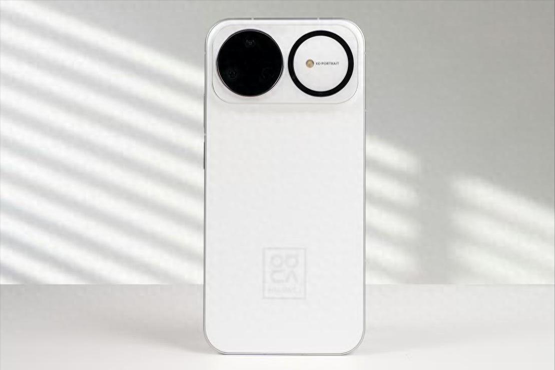 華為旗下的“熱銷機”！百倍變焦+6500mAh，比Mate 80便宜700元