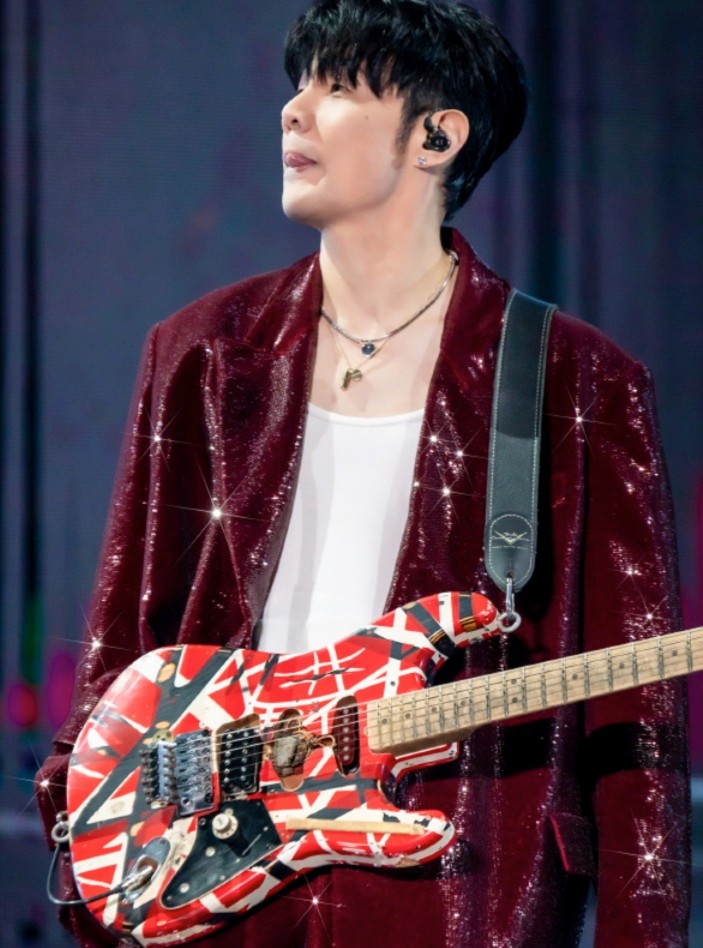 《歌手2026》来袭,拟邀8位顶尖歌手,这季堪称神仙打架