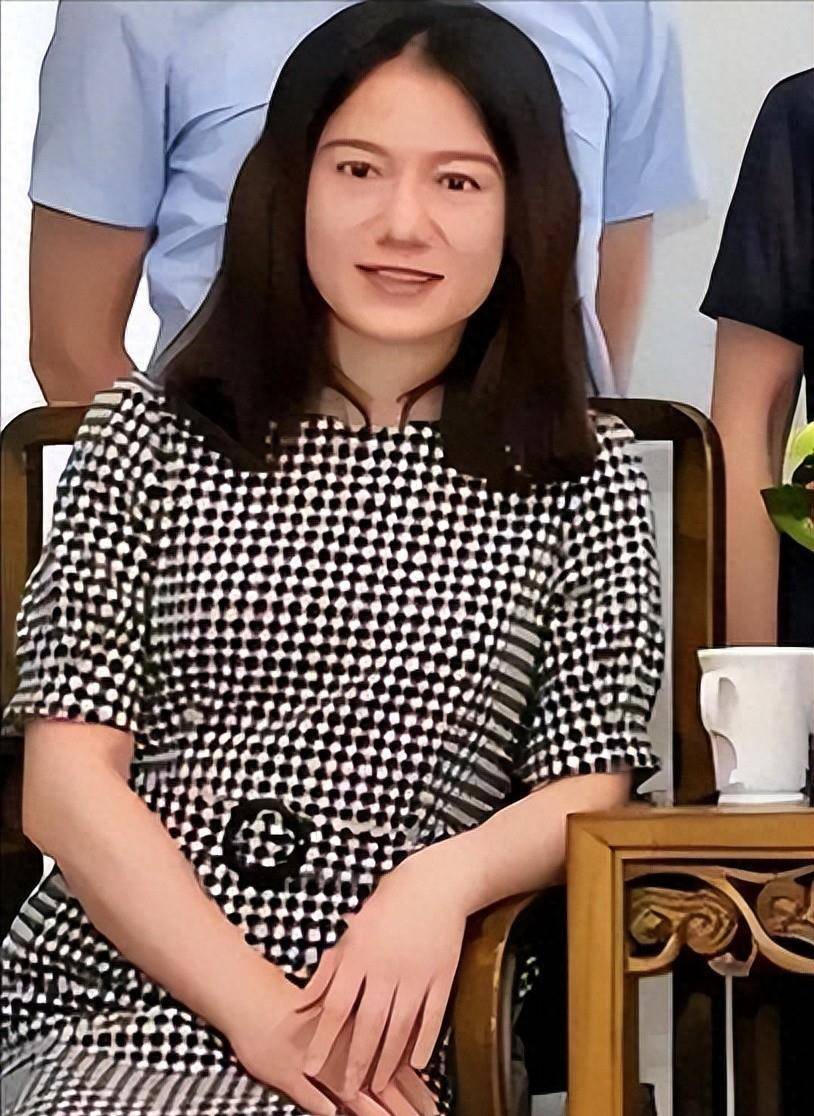 事实证明，多次被传远赴英国的49岁翁帆，印证了杨振宁生前的评价