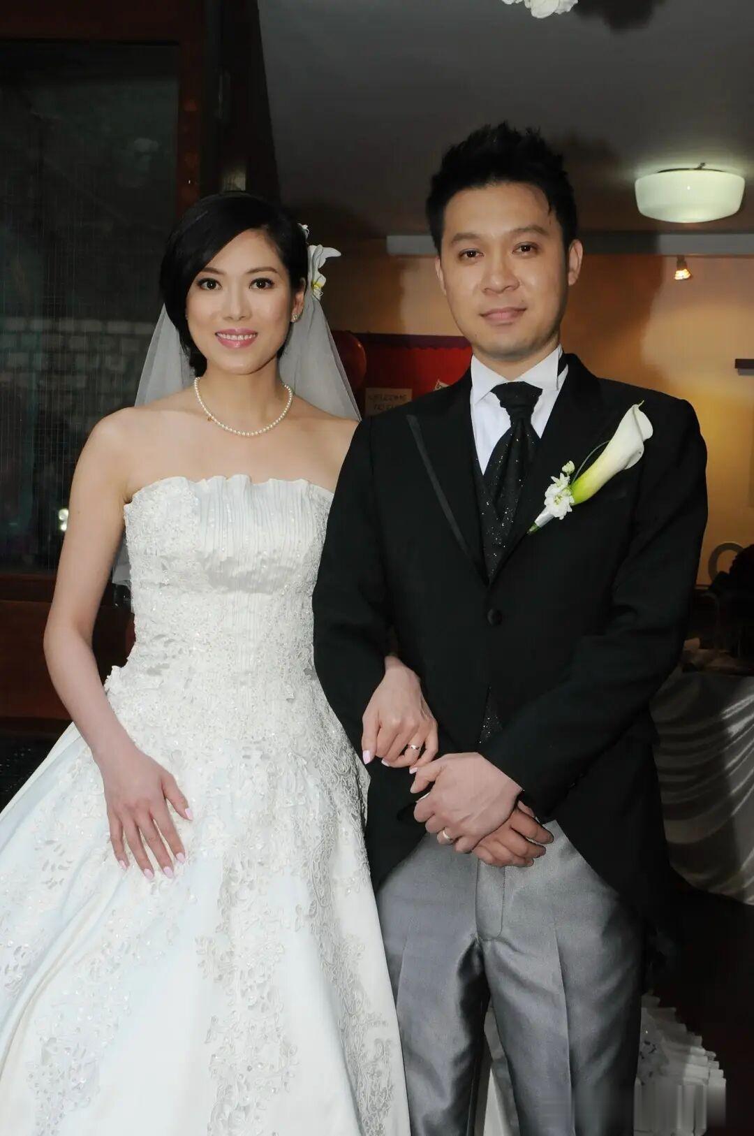 新年痛失挚爱！TVB人气女星泪崩公布死讯，结婚13年坚持丁克